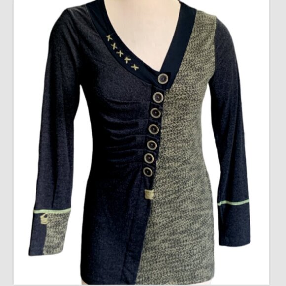 Dolcezza Art to Wear Mixed Media Knit Tunic Top Embroidery Buttons Sz M #56C - Picture 2 of 8